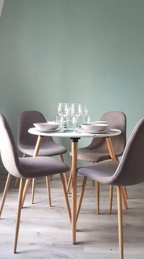 ** Aparthotel Home Sweet Home Paris France