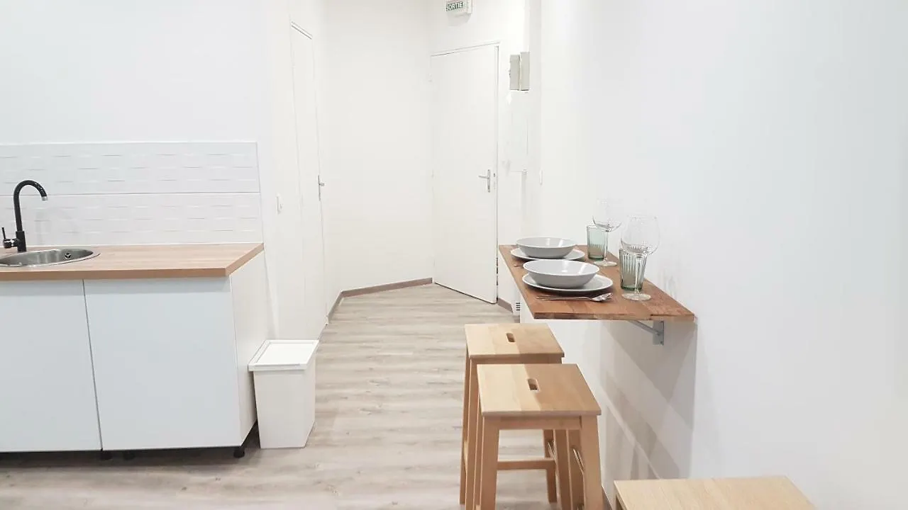 Home Sweet Home Paris Aparthotel