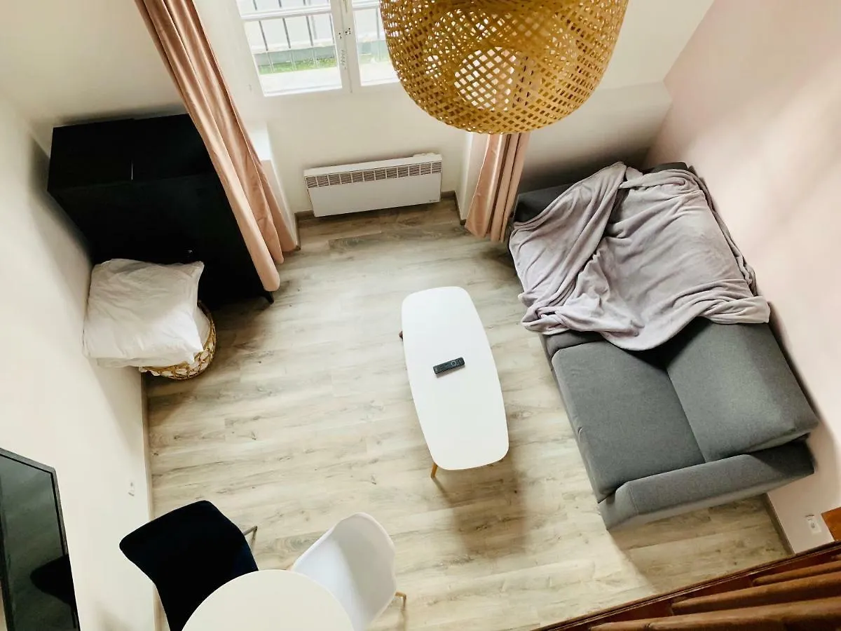** Aparthotel Home Sweet Home Paris France